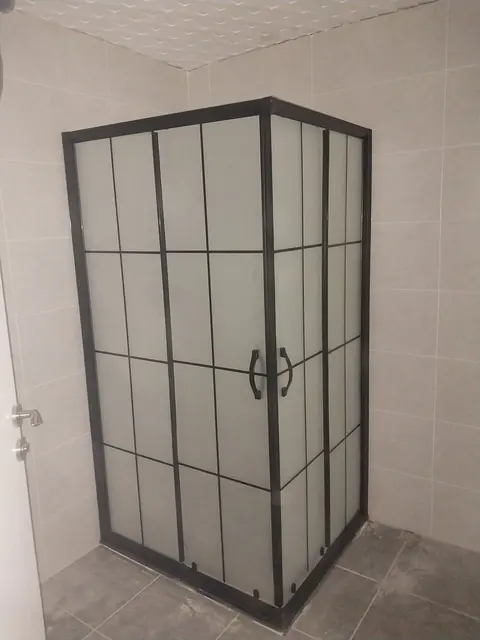 Özel ölçü duşakabin kurulumu örneği, Harmantepe ve çevresi